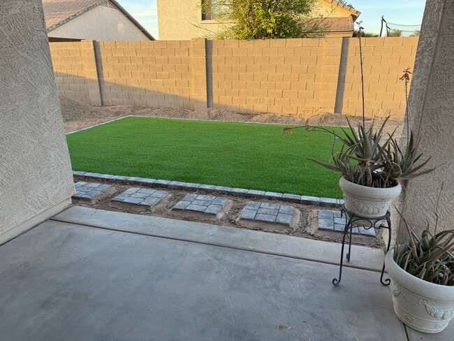 Building Photo - 4234 E Shannon St