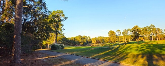 Building Photo - Live the Dream: Luxury Golf Course Living Awaits!