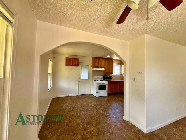 Building Photo - 7500 Deerwood Ave