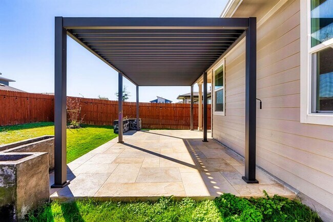 Building Photo - 7409 Peggie Nell Dr