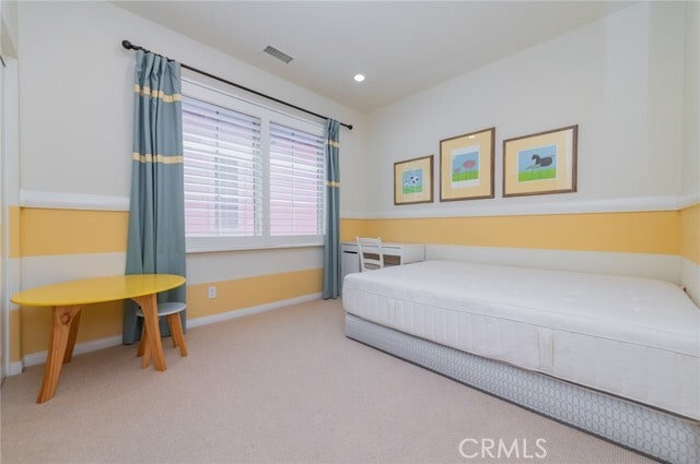 Building Photo - 70 Cipresso