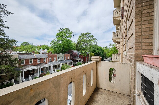 Building Photo - 3420 16th St NW