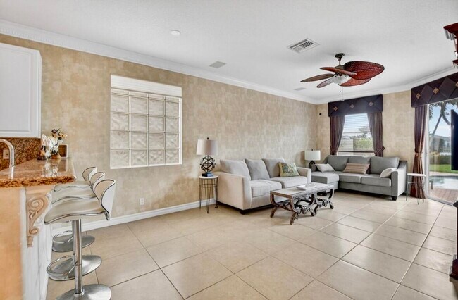 Building Photo - 7879 Monarch Ct