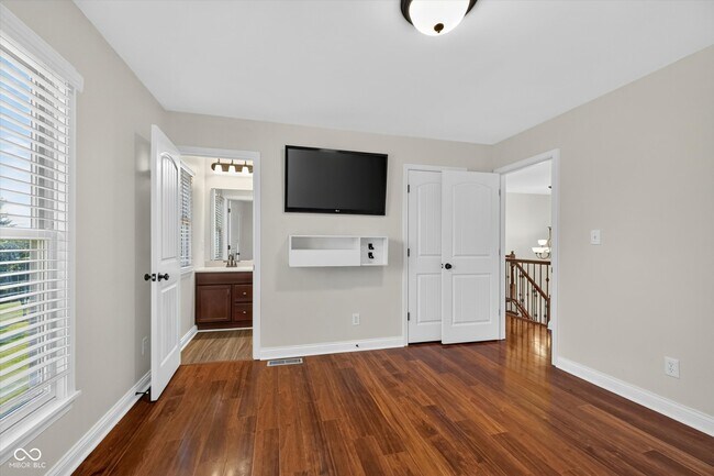 Building Photo - 13636 Falcon Way