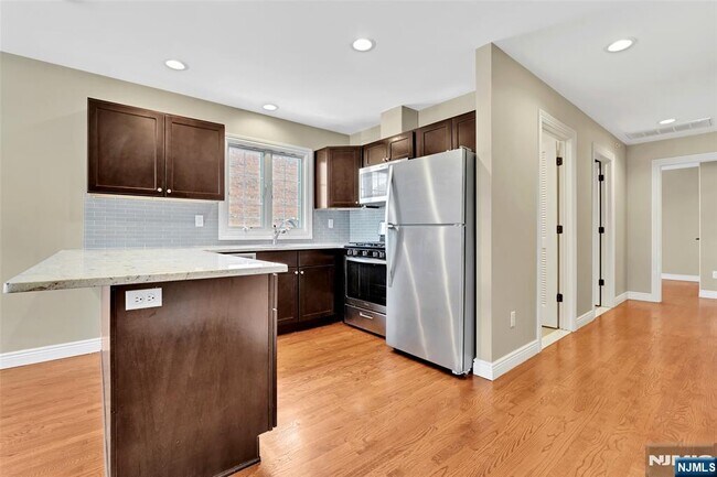 Building Photo - 210 Hackensack St