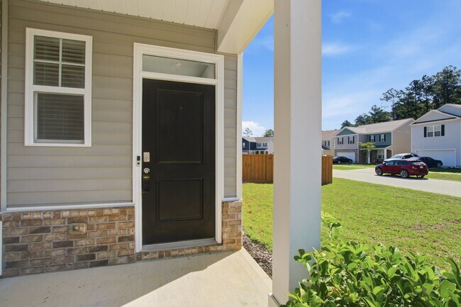 Building Photo - 163 Horizon Rdg Dr