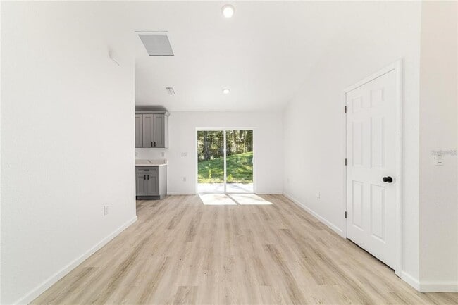 Building Photo - 15388 SW 26th Pl