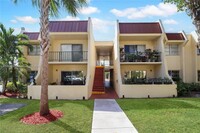 Building Photo - 13934 SW 90th Ave
