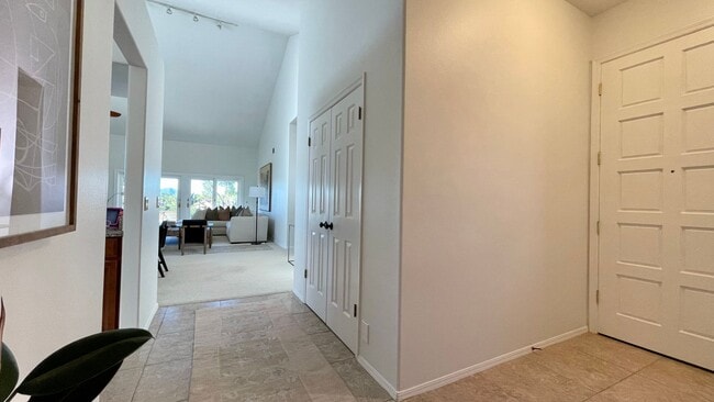 Building Photo - Single-Level, Updated Country Club Villas ...