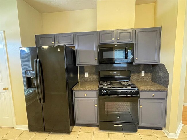 Building Photo - 2303 Birch Canyon Ct