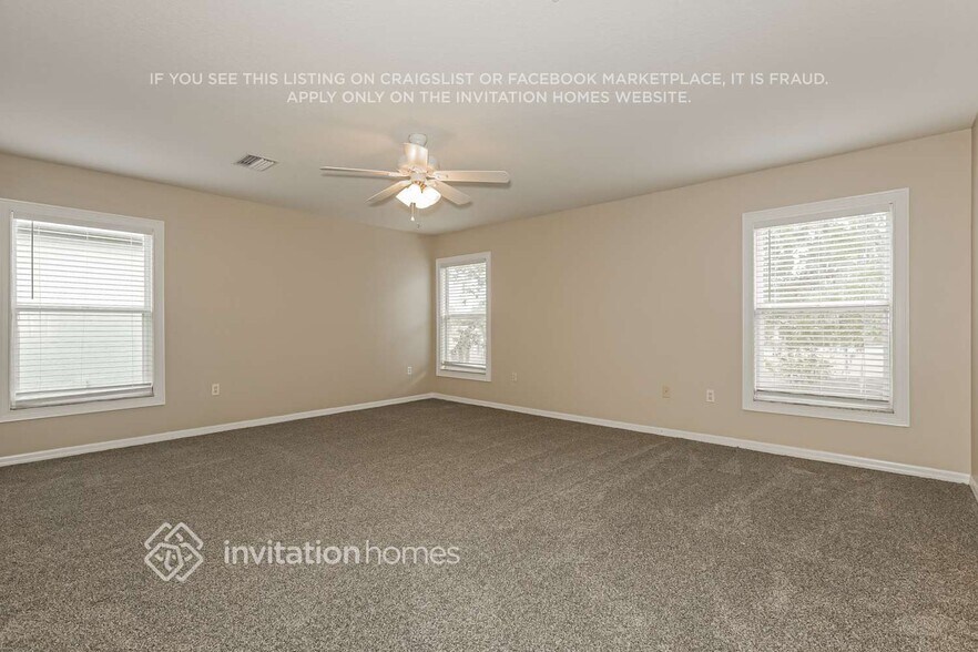 Building Photo - 6954 Lake Eaglebrooke Dr