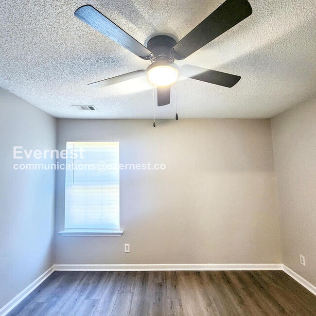 Building Photo - 3507 Devon Chase Rd