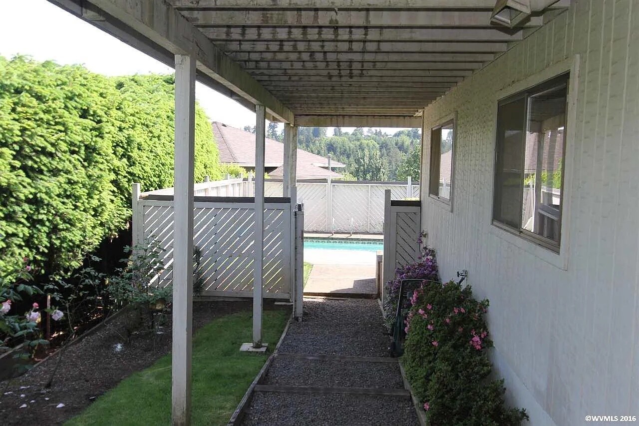 Building Photo - 3444 Glen Creek Rd NW