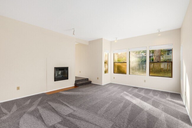 Building Photo - 17633 NE 88th Pl