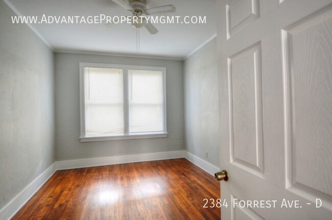 Building Photo - 2384 Forest Ave