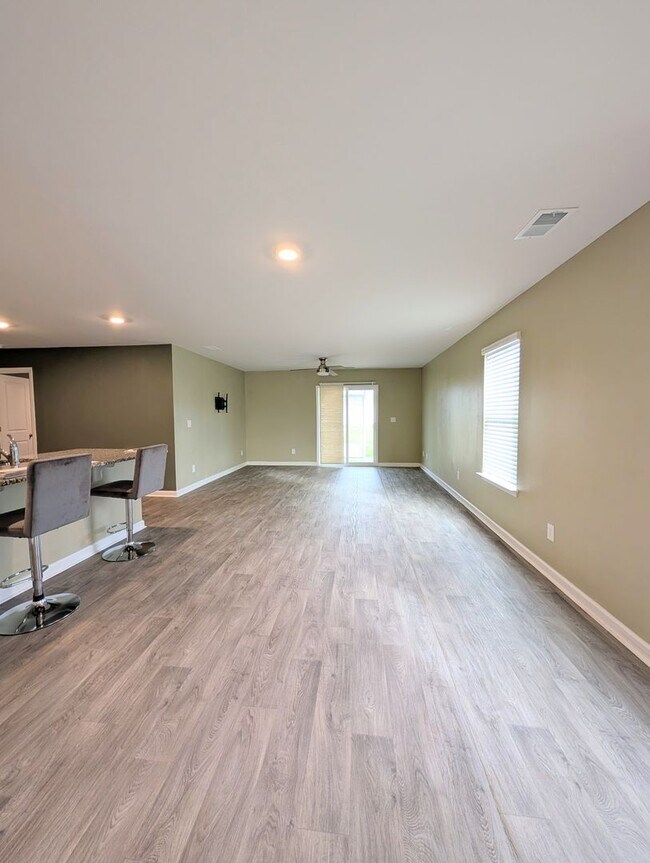 Building Photo - Long Term Rental Home at the Edge of Conway & Aynor, SC