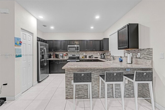 Primary Photo - 11413 SW 253rd St