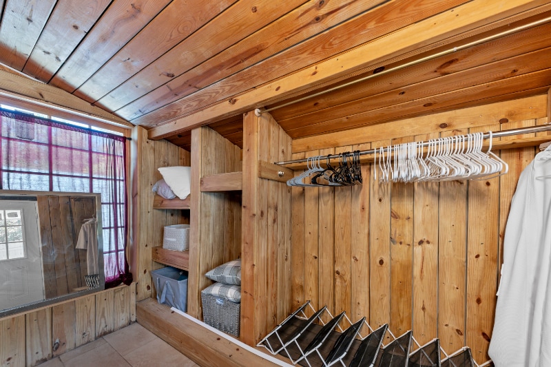 Building Photo - 1410 N Druid Hills Rd