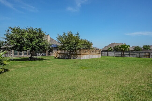 Building Photo - 5919 Dewdrop Ln