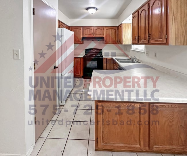 Building Photo - 805 Merion Dr
