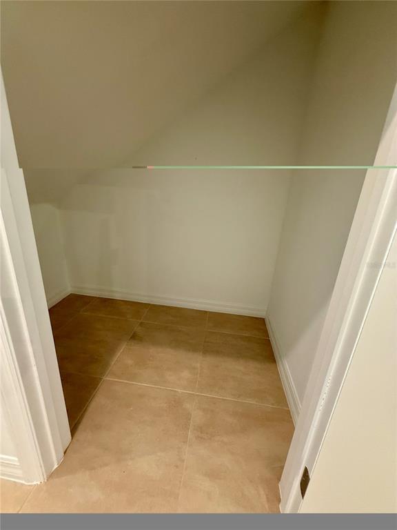 Building Photo - 15132 Cuzcorro Ct
