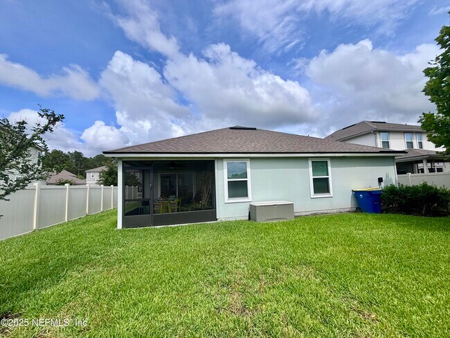 Building Photo - 15702 Chir Pine Dr