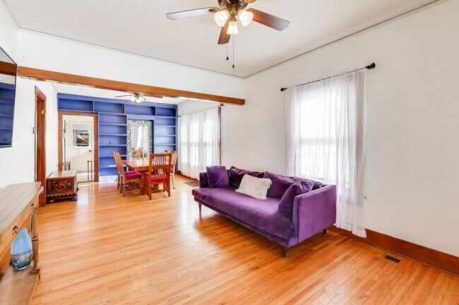 Building Photo - 23 N Adams St