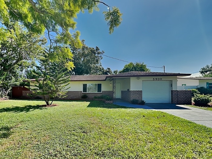 Primary Photo - 5930 12th St S