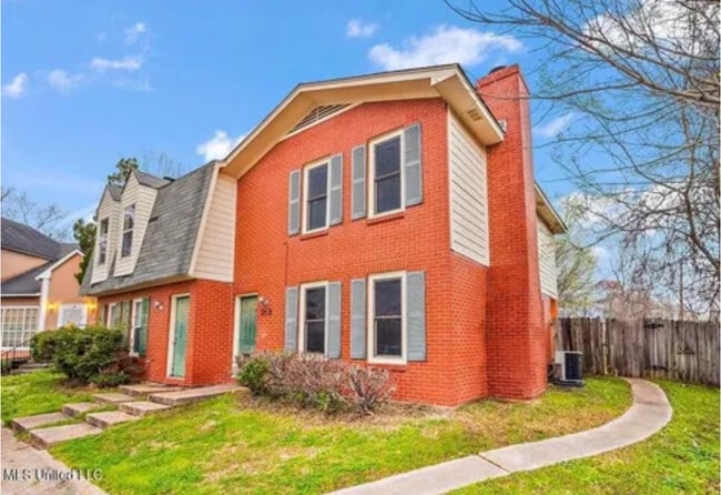 Building Photo - 26B Northtown Rd