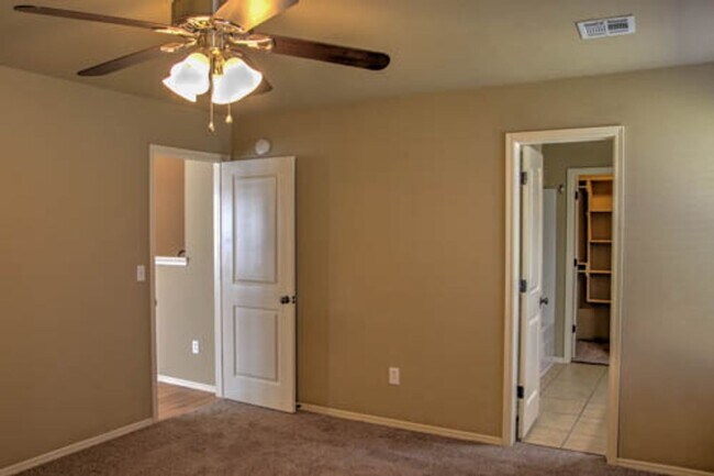 Building Photo - BIXBY SCHOOLS.    Great subdivision with pool and playground.