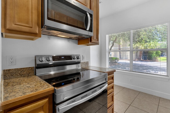 Building Photo - 15284-15331 US-331 BUS