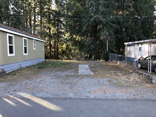 Building Photo - Spring Glen Mobile Park