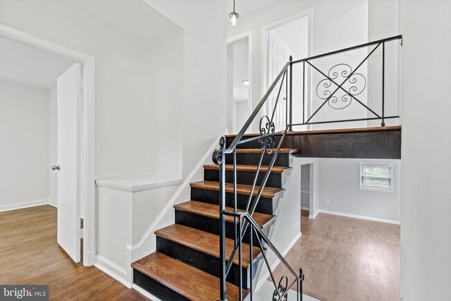 Building Photo - 6217 Stoneham Rd