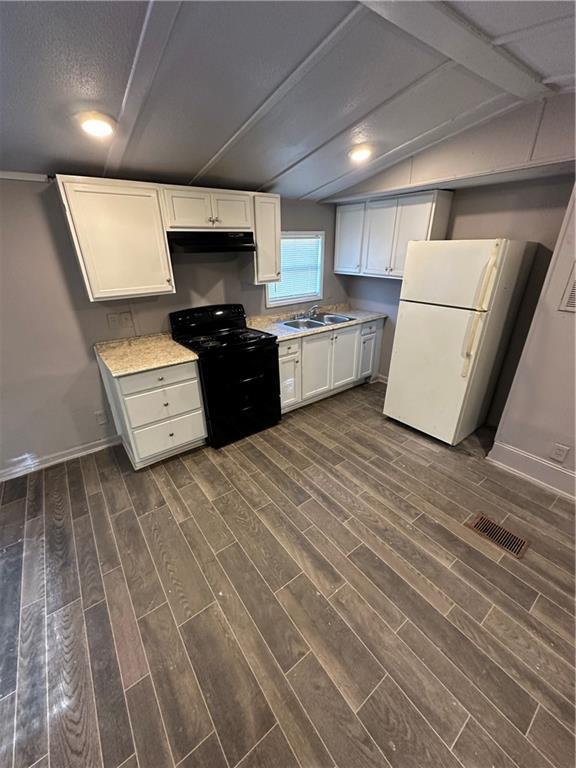 Building Photo - 114 Skyland Dr E