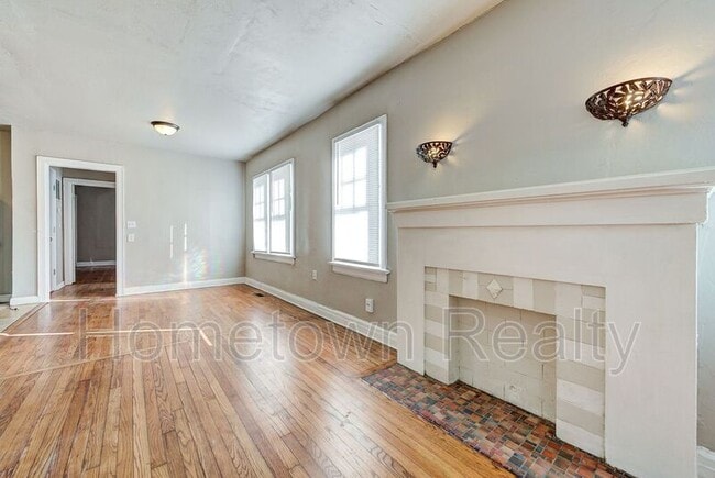 Building Photo - 2229 NW 12th St