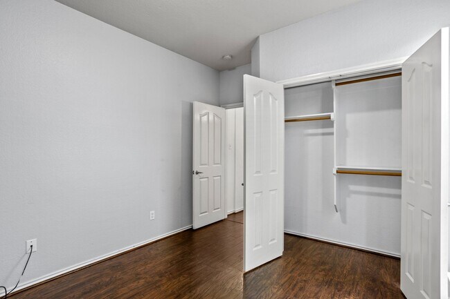 Building Photo - 12532 Cottageville Ln