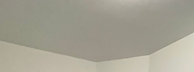 Building Photo - 13841 Forest Ave