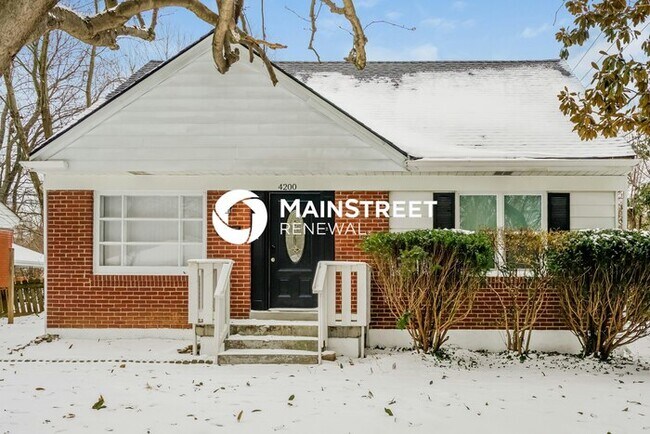 Building Photo - 3 Bedroom Pet-Friendly Home in Louisville,...