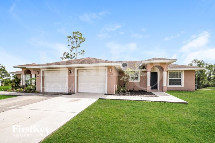 Primary Photo - 2803 Owen Ave S