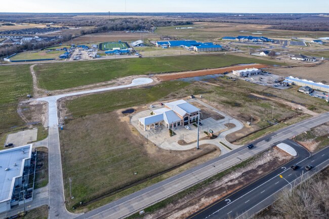Building Photo - 127 Perdido Ln