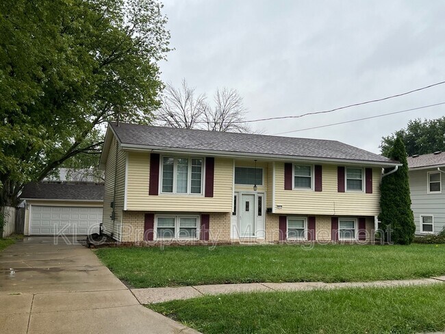 Primary Photo - 4413 38th St