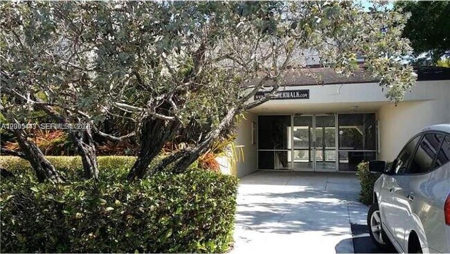 Building Photo - 9006 SW 137th St