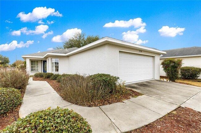 Building Photo - 9770 SW 92nd Place Rd