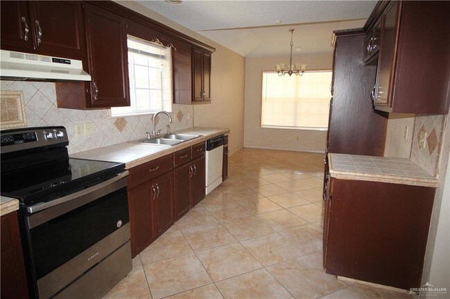 Building Photo - 3413 Warbler Ave