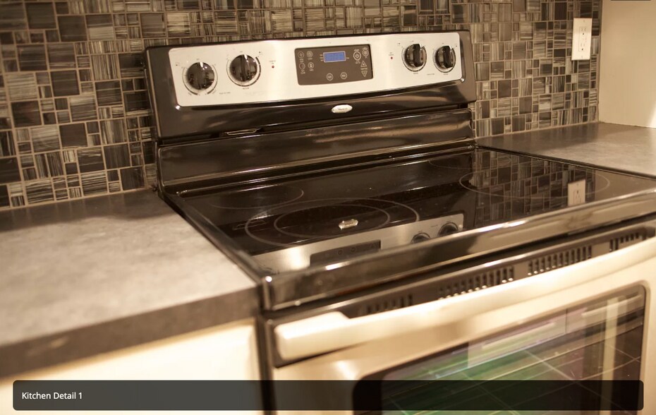 Building Photo - 3925 Baltimore Ave