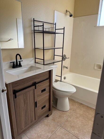 second bathroom - 2227 16th Ave