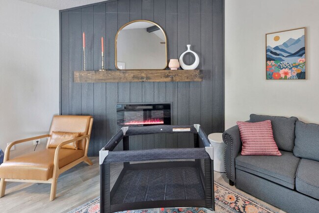 Building Photo - 11906 Blueridge Mountains Dr