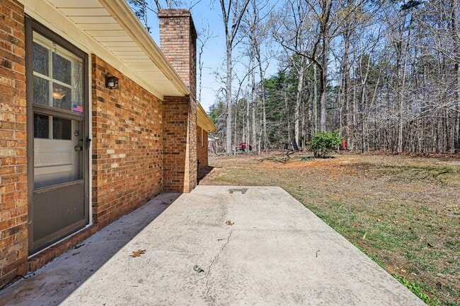 Building Photo - 755 Branch Water