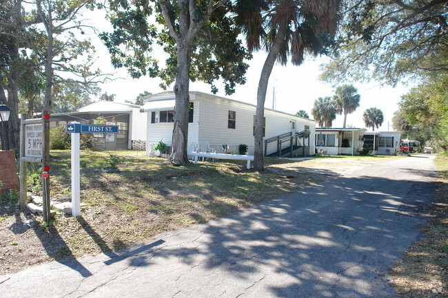 Building Photo - Ridgecrest Mobile Home Park