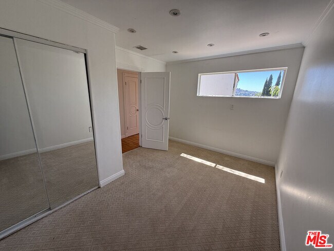 Building Photo - 4613 Reforma Rd